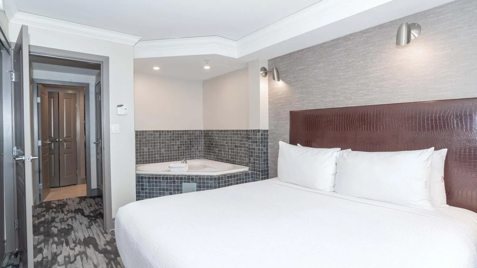 ****  Sandman Signature Toronto Airport Hotel Canada